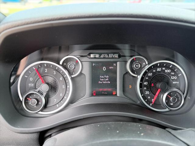 2026 RAM Ram 2500 RAM 2500 BLACK EXPRESS CREW CAB 4X4 64 BOX 2026 RAM Ram 2500 RAM 2500 BLACK EXPRESS CREW CAB 4X4 64 BOX