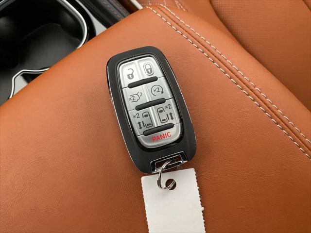 2026 Chrysler Pacifica Pinnacle AWD