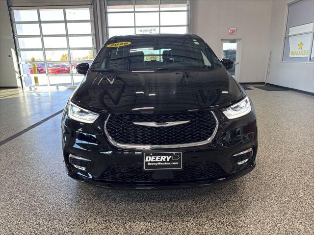 2026 Chrysler Pacifica PACIFICA LIMITED AWD