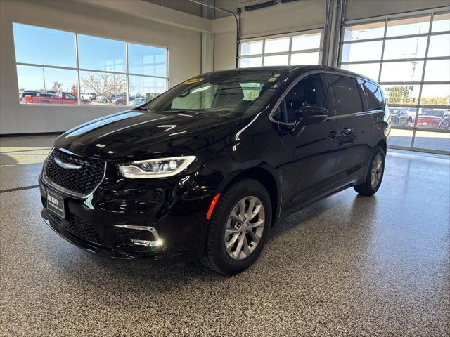 2026 Chrysler Pacifica PACIFICA LIMITED AWD