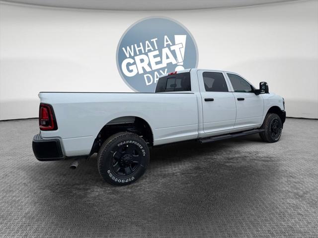 2026 RAM Ram 2500 RAM 2500 TRADESMAN CREW CAB 4X4 8 BOX