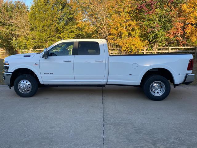 2026 RAM Ram 3500 RAM 3500 LIMITED LONGHORN CREW CAB 4X4 8 BOX
