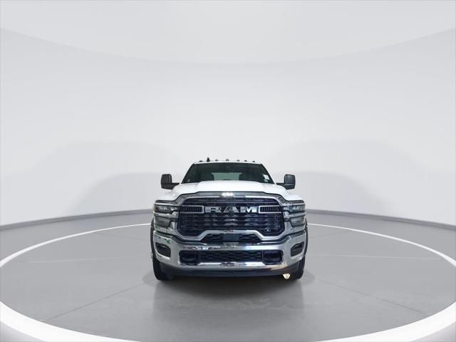 2026 RAM Ram 4500 Chassis Cab RAM 4500 TRADESMAN CHASSIS CREW CAB 4X4 60 CA