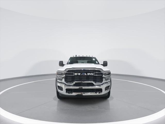 2026 RAM Ram 4500 Chassis Cab RAM 4500 TRADESMAN CHASSIS CREW CAB 4X4 60 CA
