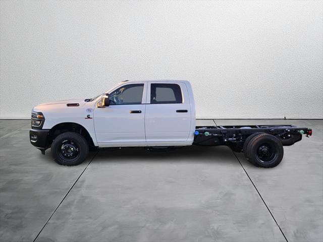 2026 RAM Ram 3500 Chassis Cab RAM 3500 TRADESMAN CREW CAB CHASSIS 4X4 60 CA
