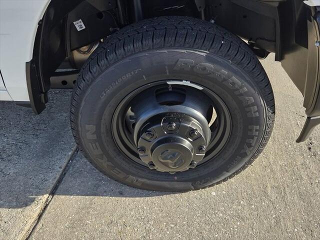 2026 Ram 3500 Chassis Cab Tradesman/Big Horn