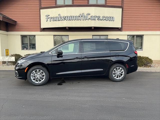 2026 Chrysler Pacifica PACIFICA SELECT AWD 2026 Chrysler Pacifica PACIFICA SELECT AWD