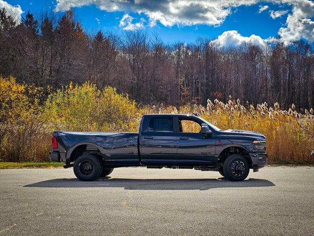 2026 RAM Ram 3500 RAM 3500 LARAMIE CREW CAB 4X4 8 BOX