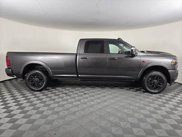 2026 RAM Ram 3500 RAM 3500 LIMITED CREW CAB 4X4 8 BOX