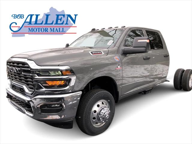 2026 RAM Ram 3500 Chassis Cab RAM 3500 TRADESMAN CREW CAB CHASSIS 4X4 60 CA