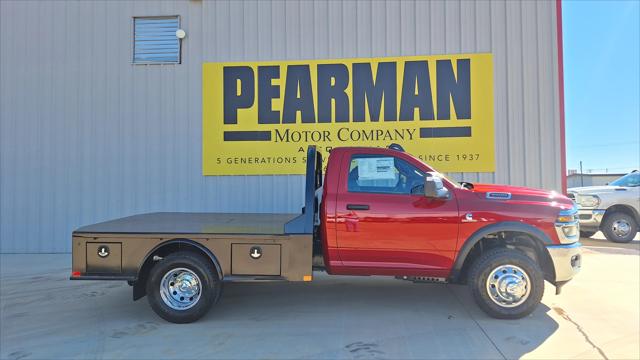 2026 RAM Ram 3500 Chassis Cab RAM 3500 TRADESMAN CHASSIS REGULAR CAB 4X4 60 CA