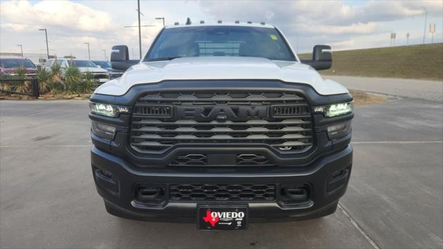 2026 RAM Ram 3500 Chassis Cab RAM 3500 TRADESMAN CREW CAB CHASSIS 4X4 60 CA