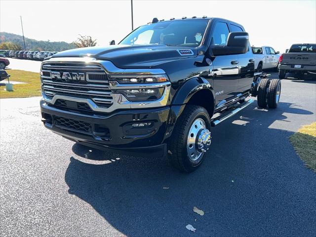 2026 RAM Ram 5500 Chassis Cab RAM 5500 BIG HORN CHASSIS CREW CAB 4X4 84 CA 2026 RAM Ram 5500 Chassis Cab RAM 5500 BIG HORN CHASSIS CREW CAB 4X4 84 CA