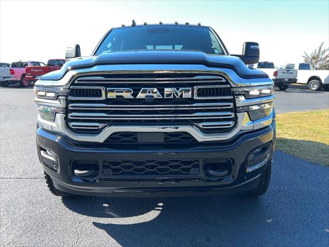 2026 RAM Ram 5500 Chassis Cab RAM 5500 BIG HORN CHASSIS CREW CAB 4X4 84 CA 2026 RAM Ram 5500 Chassis Cab RAM 5500 BIG HORN CHASSIS CREW CAB 4X4 84 CA