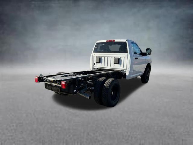 2026 RAM Ram 3500 Chassis Cab RAM 3500 TRADESMAN CHASSIS REGULAR CAB 4X4 60 CA