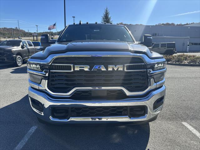 2026 RAM Ram 2500 RAM 2500 TRADESMAN CREW CAB 4X4 64 BOX