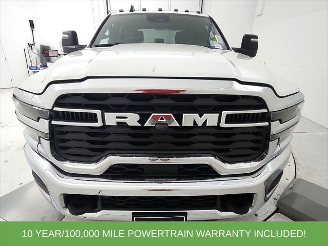 2026 RAM Ram 4500 Chassis Cab RAM 4500 TRADESMAN CHASSIS CREW CAB 4X4 60 CA 2026 RAM Ram 4500 Chassis Cab RAM 4500 TRADESMAN CHASSIS CREW CAB 4X4 60 CA