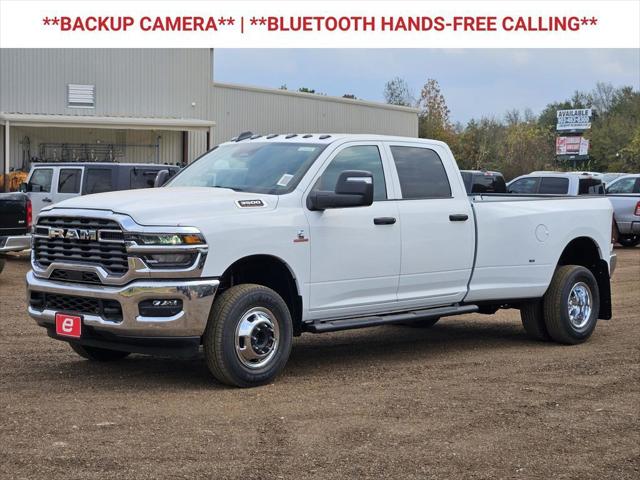 2026 RAM Ram 3500 RAM 3500 TRADESMAN CREW CAB 4X4 8 BOX