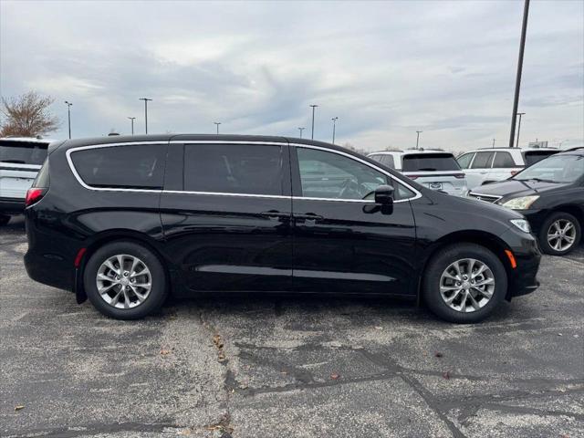 2026 Chrysler Pacifica PACIFICA LIMITED 2026 Chrysler Pacifica PACIFICA LIMITED