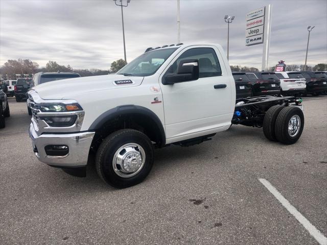 2026 RAM Ram 3500 Chassis Cab RAM 3500 TRADESMAN CHASSIS REGULAR CAB 4X4 60 CA 2026 RAM Ram 3500 Chassis Cab RAM 3500 TRADESMAN CHASSIS REGULAR CAB 4X4 60 CA