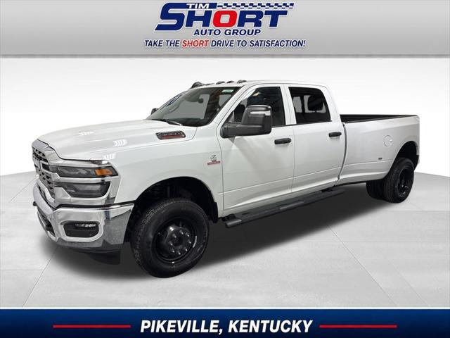 2026 RAM Ram 3500 RAM 3500 TRADESMAN CREW CAB 4X4 8 BOX