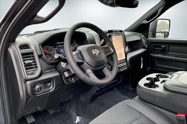 2026 RAM Ram 2500 RAM 2500 BLACK EXPRESS CREW CAB 4X4 8 BOX