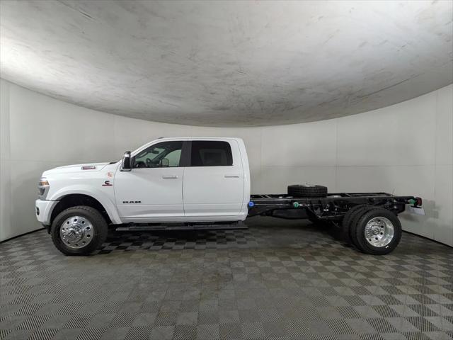 2026 RAM Ram 5500 Chassis Cab RAM 5500 BIG HORN CHASSIS CREW CAB 4X4 84 CA 2026 RAM Ram 5500 Chassis Cab RAM 5500 BIG HORN CHASSIS CREW CAB 4X4 84 CA