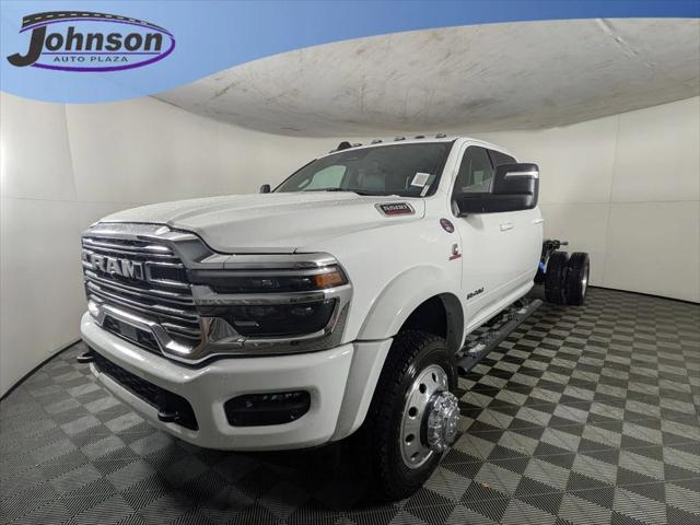 2026 RAM Ram 5500 Chassis Cab RAM 5500 BIG HORN CHASSIS CREW CAB 4X4 84 CA