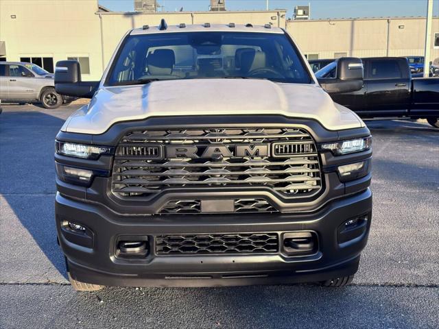 2026 RAM Ram 3500 Chassis Cab RAM 3500 TRADESMAN CREW CAB CHASSIS 4X4 60 CA