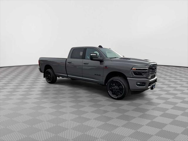 2026 RAM Ram 3500 RAM 3500 LARAMIE CREW CAB 4X4 8 BOX