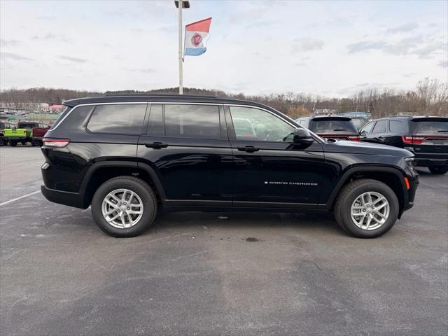 2025 Jeep Grand Cherokee GRAND CHEROKEE L LAREDO X 4X4