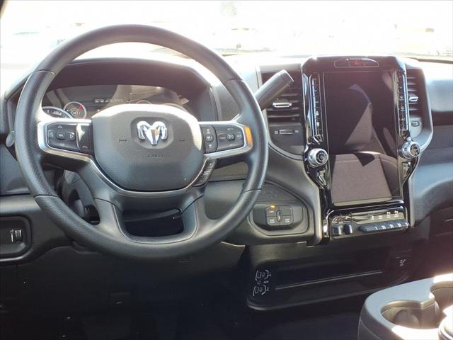 2026 RAM Ram 2500 RAM 2500 TRADESMAN CREW CAB 4X4 64 BOX