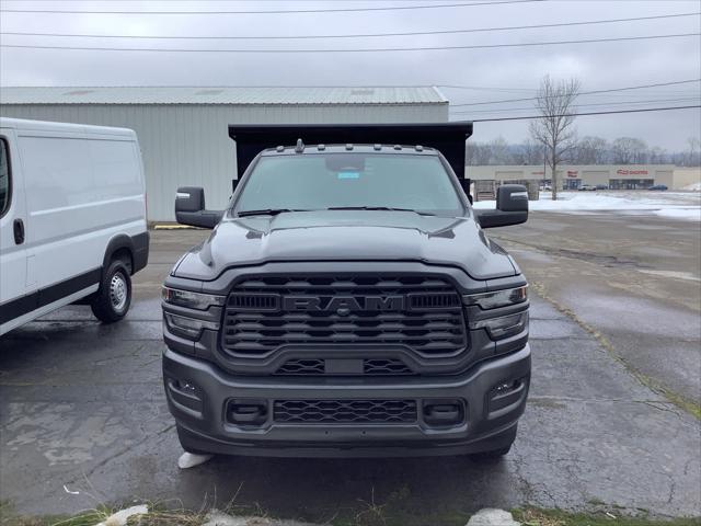 2026 RAM Ram 3500 Chassis Cab RAM 3500 TRADESMAN CHASSIS REGULAR CAB 4X4 60 CA