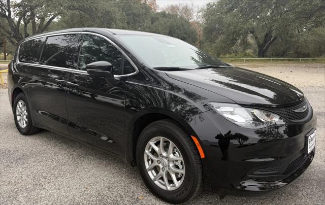 2026 Chrysler Voyager VOYAGER LX
