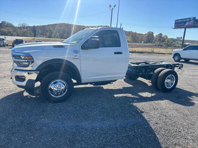 2026 RAM Ram 3500 Chassis Cab RAM 3500 TRADESMAN CHASSIS REGULAR CAB 4X4 60 CA 2026 RAM Ram 3500 Chassis Cab RAM 3500 TRADESMAN CHASSIS REGULAR CAB 4X4 60 CA