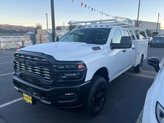 2026 RAM Ram 3500 Chassis Cab RAM 3500 TRADESMAN CREW CAB CHASSIS 4X4 60 CA