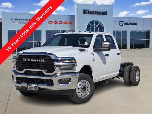 2026 RAM Ram 3500 Chassis Cab RAM 3500 TRADESMAN CREW CAB CHASSIS 4X4 60 CA
