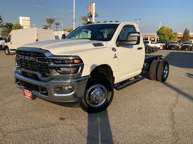 2026 RAM Ram 3500 Chassis Cab RAM 3500 TRADESMAN CHASSIS REGULAR CAB 4X4 60 CA 2026 RAM Ram 3500 Chassis Cab RAM 3500 TRADESMAN CHASSIS REGULAR CAB 4X4 60 CA