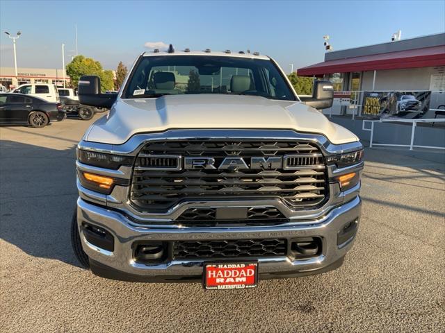 2026 RAM Ram 3500 Chassis Cab RAM 3500 TRADESMAN CHASSIS REGULAR CAB 4X4 60 CA 2026 RAM Ram 3500 Chassis Cab RAM 3500 TRADESMAN CHASSIS REGULAR CAB 4X4 60 CA