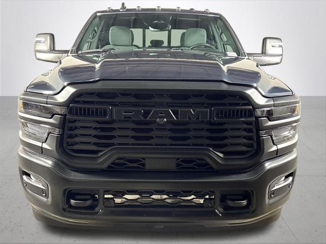 2026 RAM Ram 2500 RAM 2500 TRADESMAN CREW CAB 4X4 8 BOX