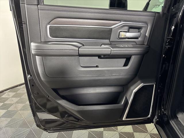 2026 Ram 3500 Laramie Crew Cab 4x4 6'4" Box