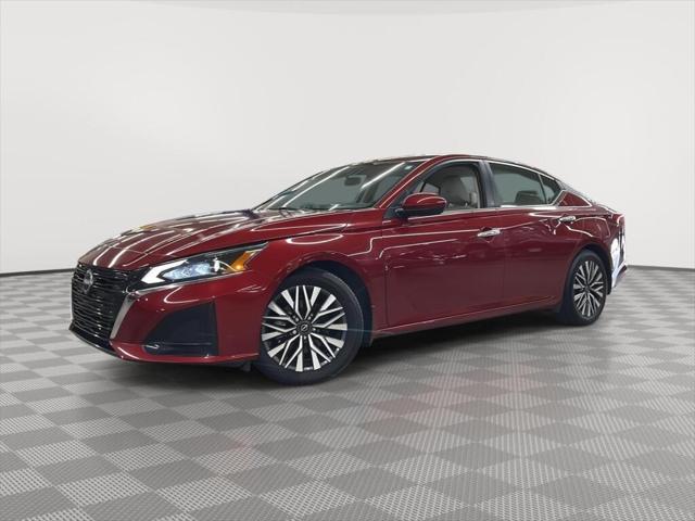 2023 Nissan Altima SV FWD