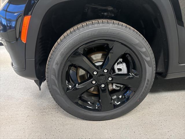 2025 Jeep Grand Cherokee GRAND CHEROKEE L LIMITED 4X4 2025 Jeep Grand Cherokee GRAND CHEROKEE L LIMITED 4X4