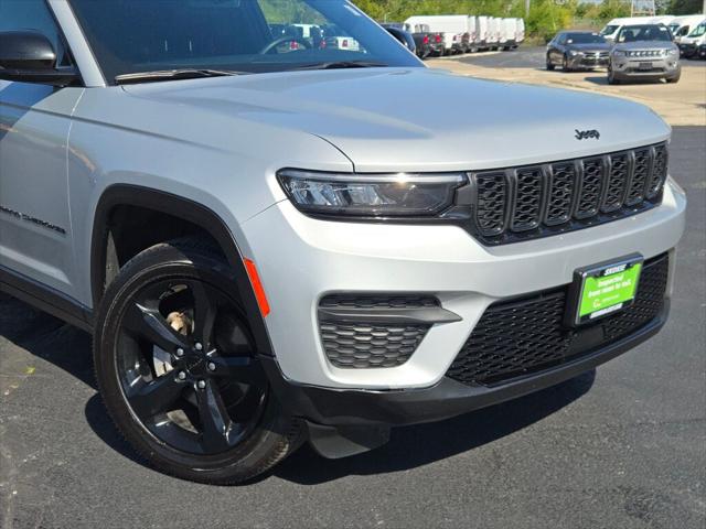 2023 Jeep Grand Cherokee Altitude 4x4