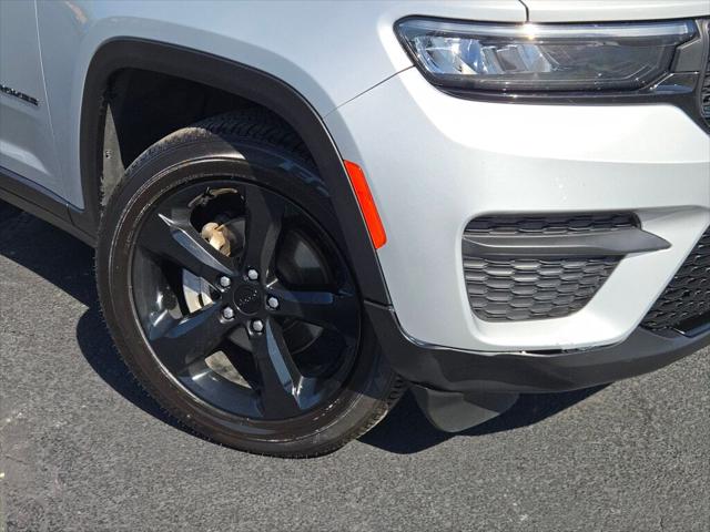 2023 Jeep Grand Cherokee Altitude 4x4