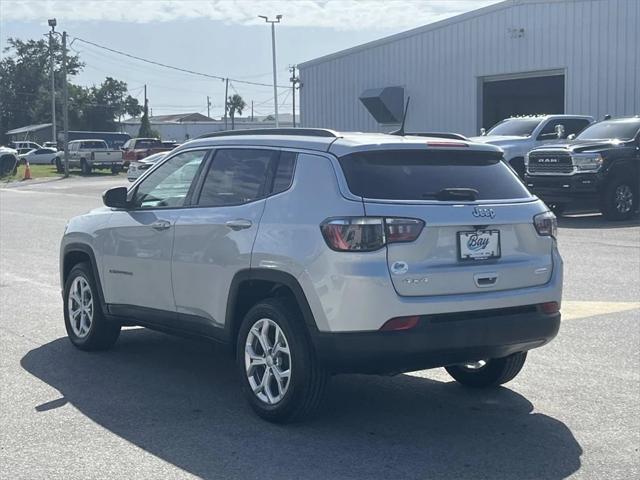 2024 Jeep Compass Latitude 4x4
