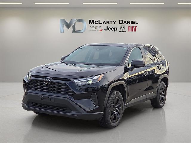 2024 Toyota RAV4 LE 2024 Toyota RAV4 LE