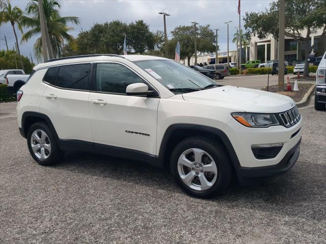 2017 Jeep New Compass Latitude 4x4 2017 Jeep New Compass Latitude 4x4