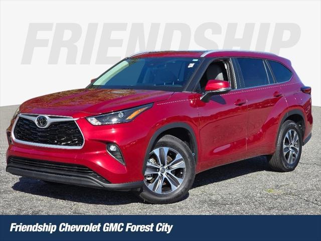 2023 Toyota Highlander XLE