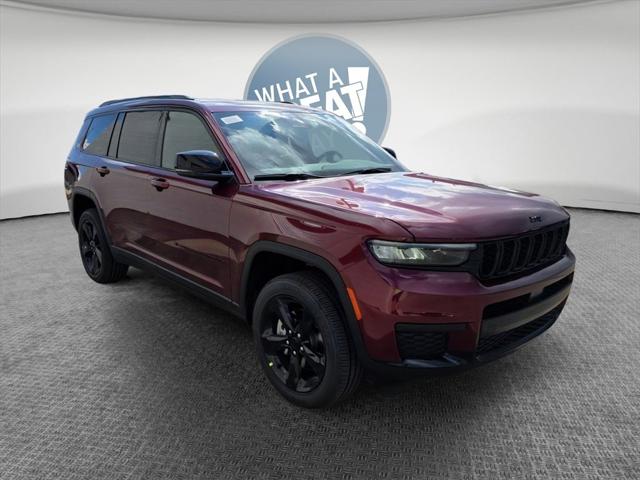 2025 Jeep Grand Cherokee GRAND CHEROKEE L ALTITUDE 4X4